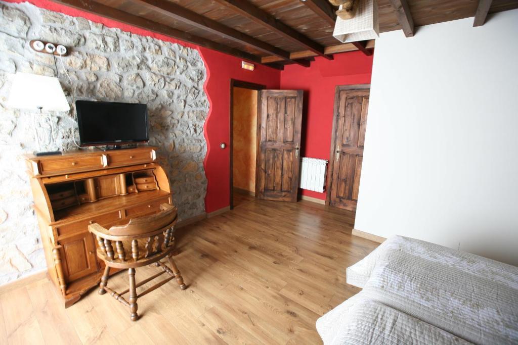 El Conventu Del Asturcon Guest House Lago  Room photo